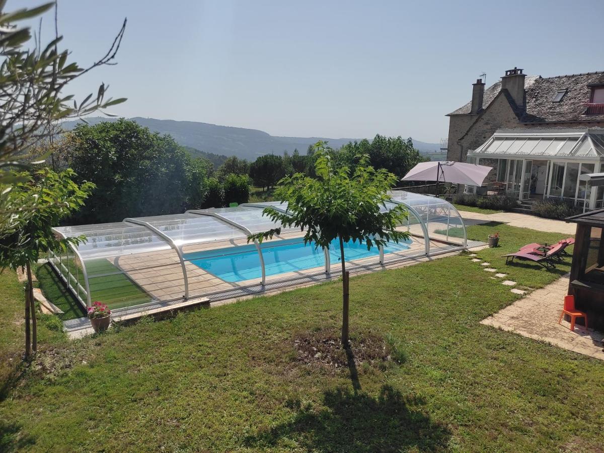 La Source Gilhodes Hotel Castelnau-de-Mandailles Kültér fotó