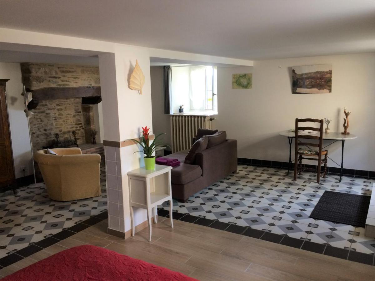 La Source Gilhodes Hotel Castelnau-de-Mandailles Kültér fotó